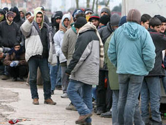 Immigrants Evicted from Foreclosed Homes